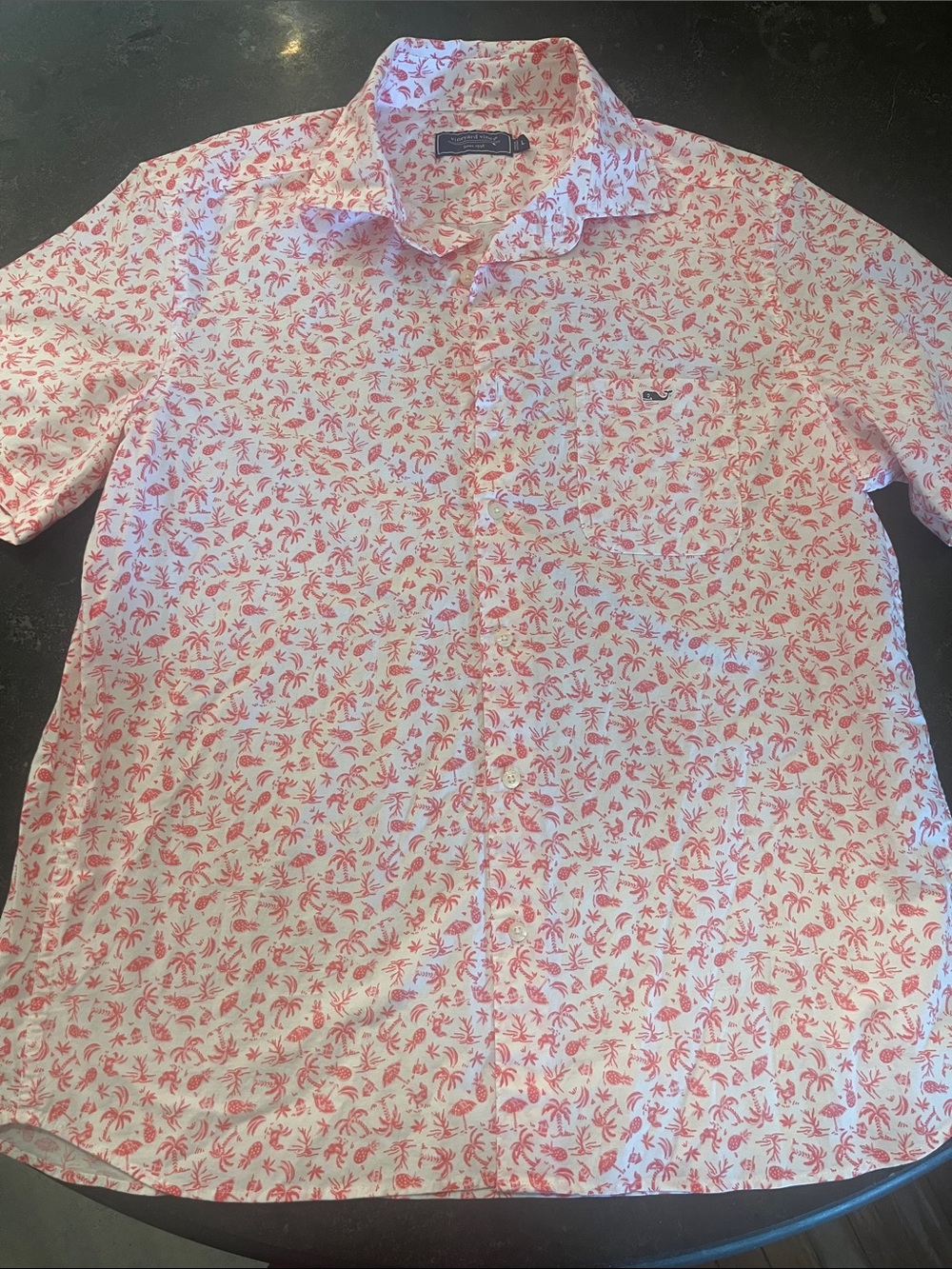 Vineyard Vines Men's Short-Sleeve Button-Up Shirt in Pink Palm Print